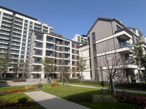 ���ն����̼Ѿ���Ʒ�ʶ������³� ����ʮһ�¹�˾��Ŀ��չ